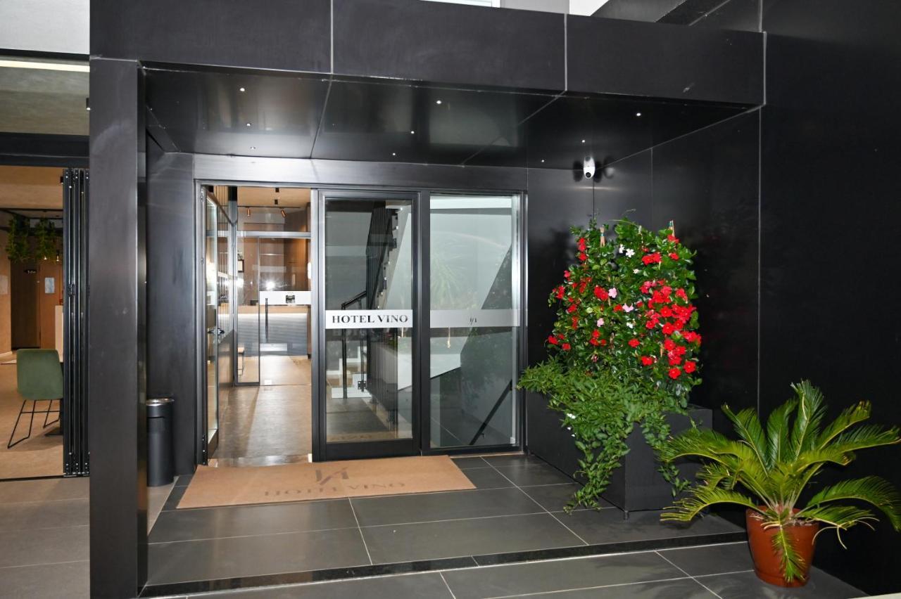 Hotel Vino Дуррес Екстер'єр фото