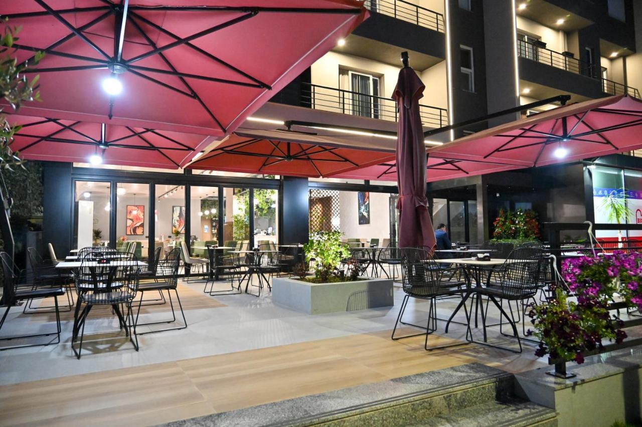 Hotel Vino Дуррес Екстер'єр фото