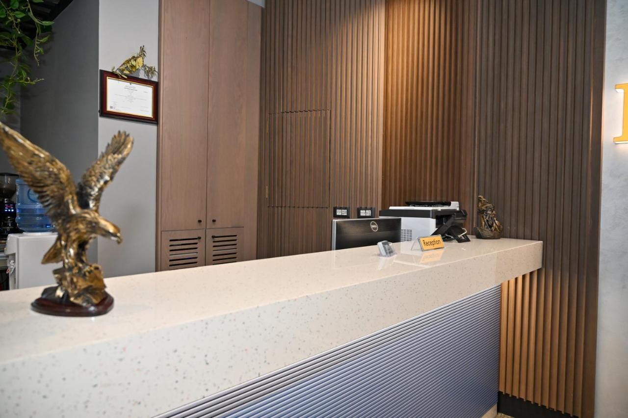 Hotel Vino Дуррес Екстер'єр фото