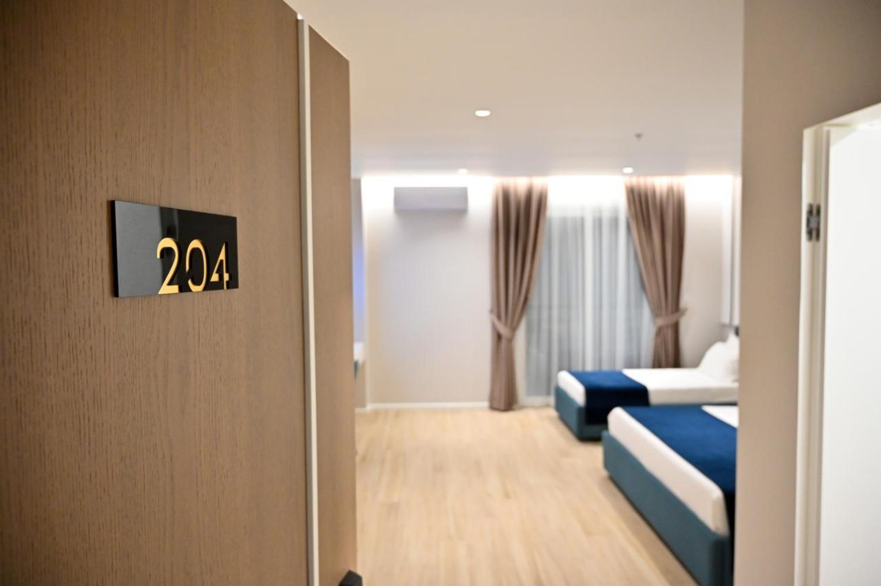 Hotel Vino Дуррес Екстер'єр фото